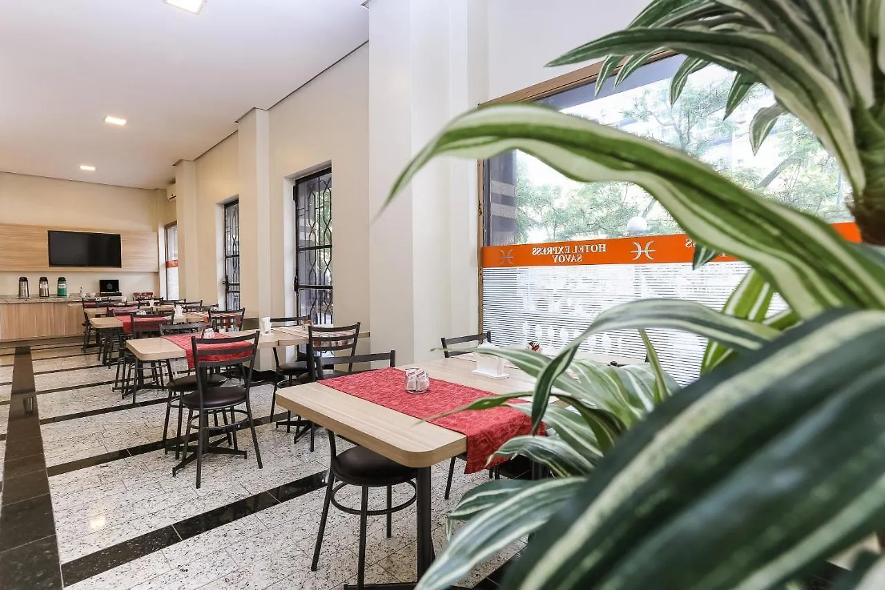 Hotel Express Savoy Centro Histórico Porto Alegre 3*,