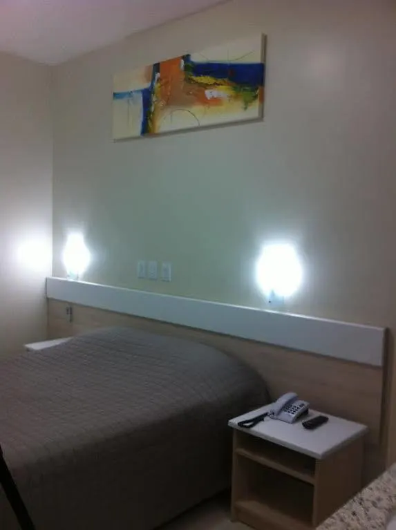Hotel Express Savoy - Centro Historico Porto Alegre 3*,